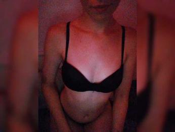 ViktoriaLeoAn bongacams stream image, 04.02.2025 18:50
