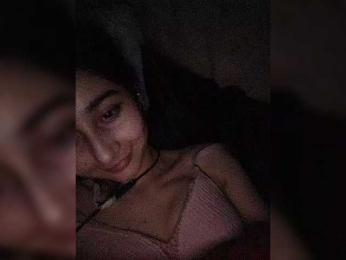 Sweet-Loli bongacams stream image