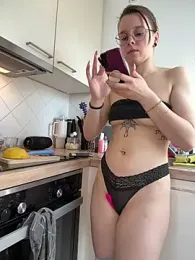 Izzy_Inked stripchat stream image