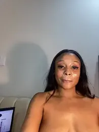 SexyDee025 stripchat stream image