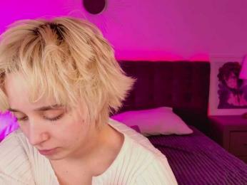 KarolinaLilMommy bongacams stream image, 10.04.2025 21:10