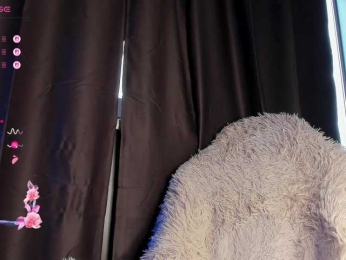 LeenyLipss bongacams stream image