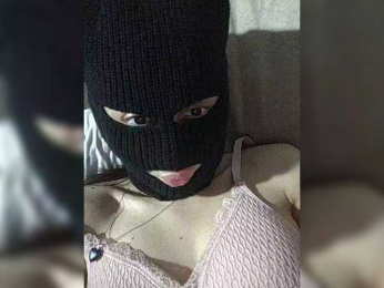 Sweet-Loli bongacams stream image