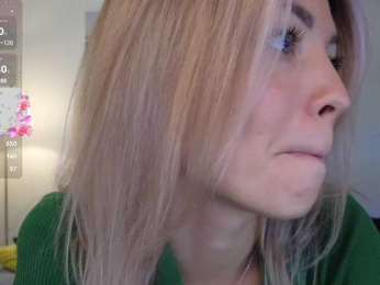 _Cute bongacams stream image