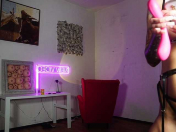 Nikita_Bianchi bongacams stream image