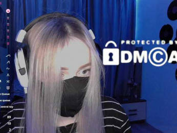 qwertikcam bongacams stream image