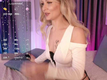 Emmi_Murr bongacams stream image
