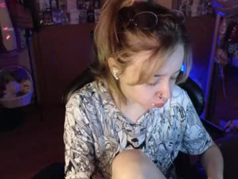 queen_kitty1818 chaturbate stream image