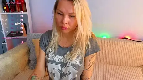 frankiefoxie_ stripchat stream image