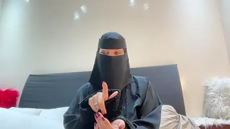 jyjyelamira stripchat stream image