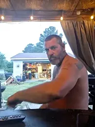 thickdaddy2982 stripchat stream image