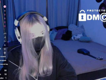 qwertikcam bongacams stream image