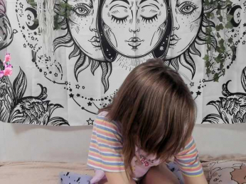 sweetbasil bongacams stream image