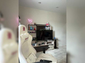 -MarshmelloW- bongacams stream image