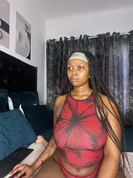 QueenTee23 stripchat stream image, 11.05.2025 07:50