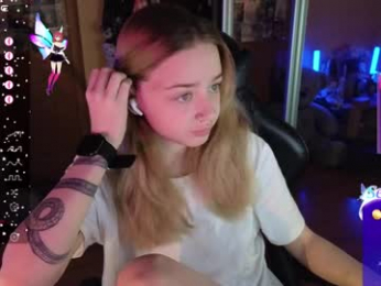 queen_kitty1818 chaturbate stream image