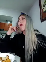eva-2023 stripchat stream image